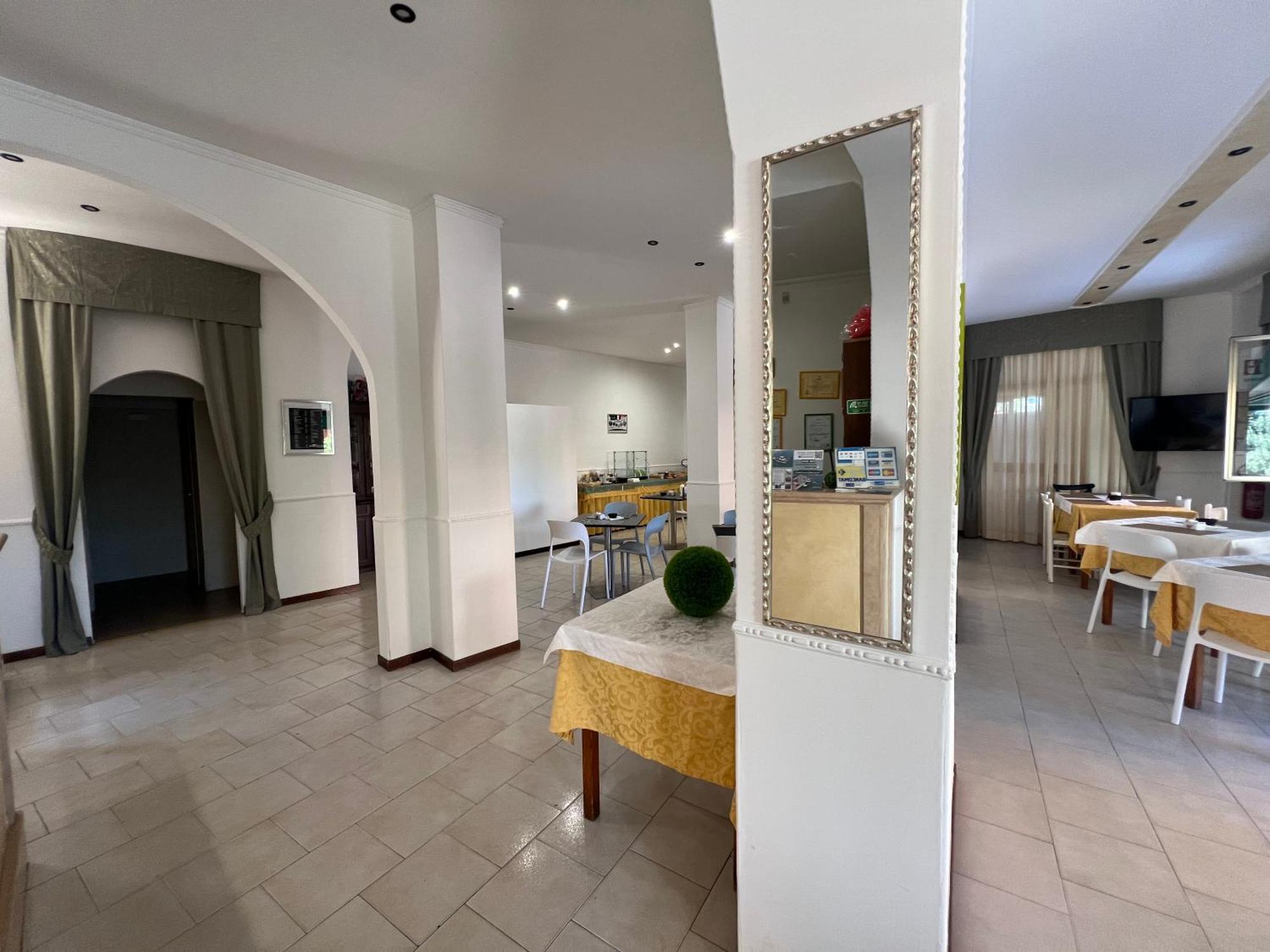 Albergo Florida Capo Rizzuto Exterior photo